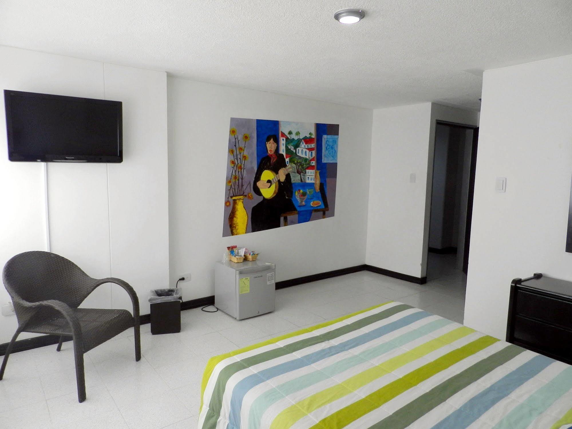 Hotel Don Gregorio Cartago Exterior foto